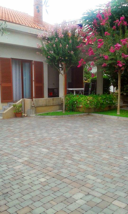 Apartment Magnolia Петрчане Екстер'єр фото